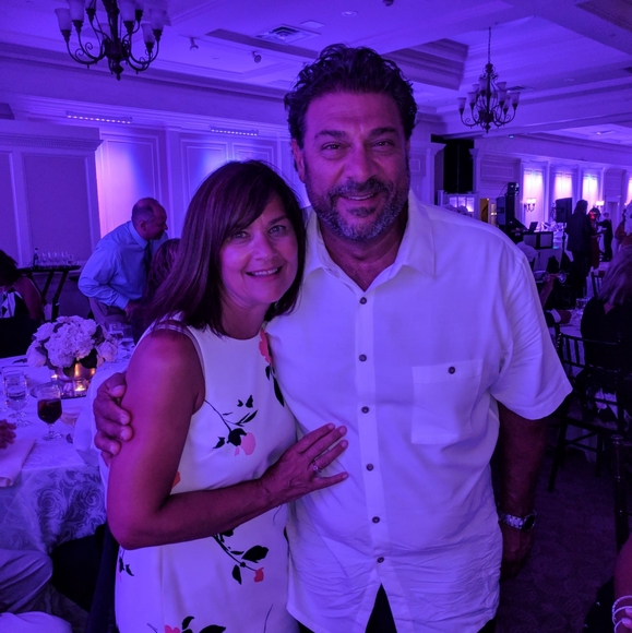 Meet your Posher, Debbie - Picture 1 of 1